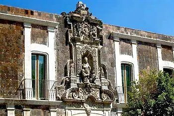 De Cortes 5*