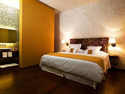 De Cortes Hotel